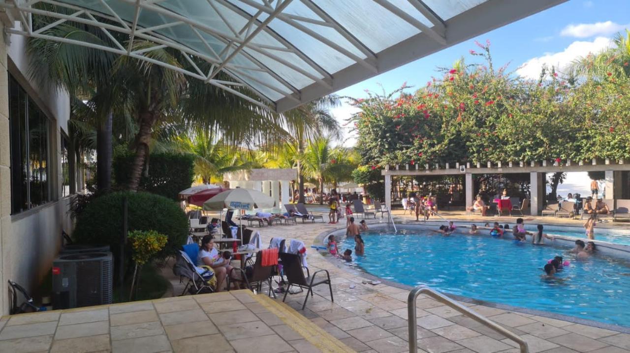 Thermas Lacqua Diroma Com Piscina De Ondas Gratis 24Horas Калдас-Новас Экстерьер фото