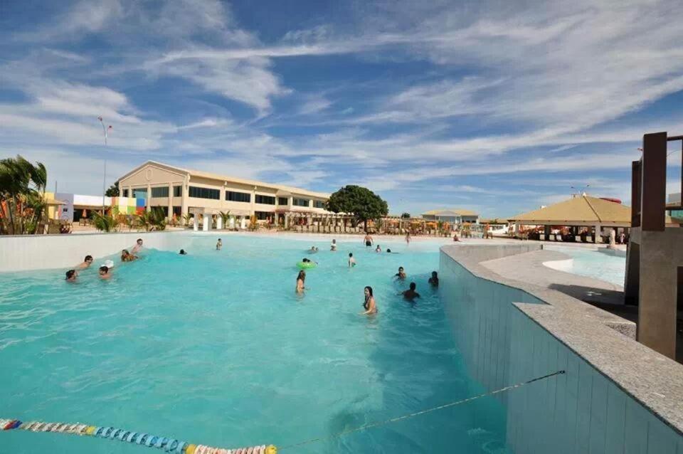 Thermas Lacqua Diroma Com Piscina De Ondas Gratis 24Horas Калдас-Новас Экстерьер фото