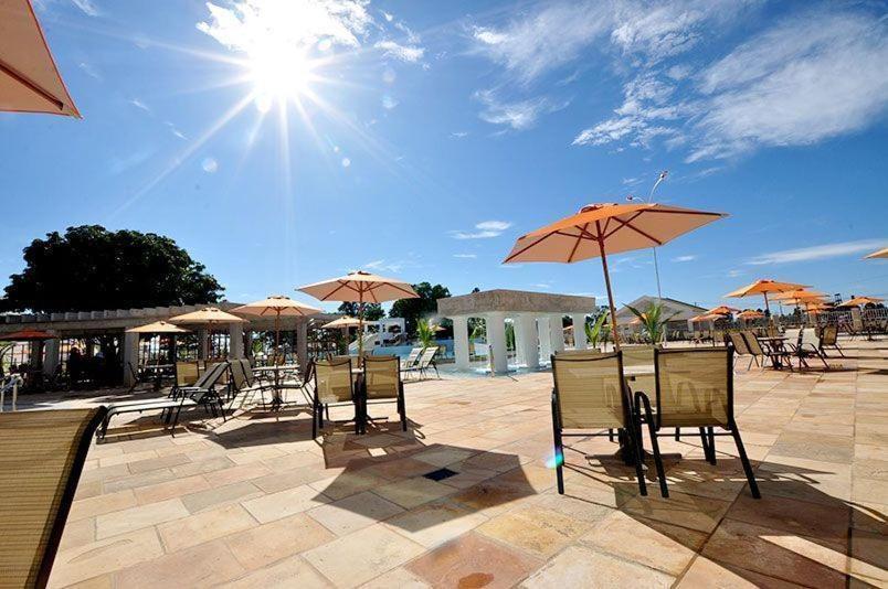 Thermas Lacqua Diroma Com Piscina De Ondas Gratis 24Horas Калдас-Новас Экстерьер фото