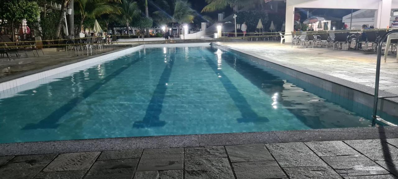 Thermas Lacqua Diroma Com Piscina De Ondas Gratis 24Horas Калдас-Новас Экстерьер фото